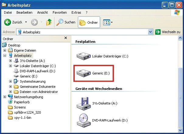 USB-Stick als Festplatte: Das Laufwerk „E:“ ist in Wirklichkeit ein USB-Stick. Dank eines speziellen Treibers behandelt Windows ihn aber als Festplatte und nicht als „Gerät mit Wechselmedium“ (Bild 1).